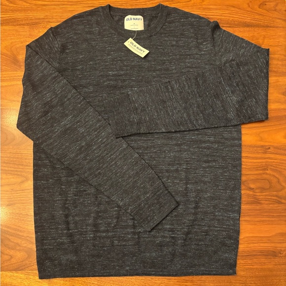 New with tags. Lightweight Blue Crewneck Sweater. Old Navy. Size M. - Picture 2 of 4
